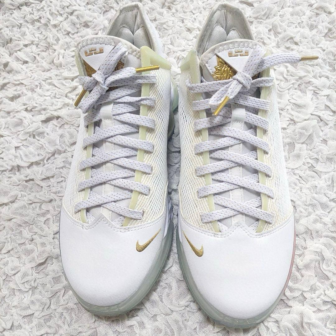 シューズ(男性用) Nike Lebron 19 Low \"White/llc 26.5cm
