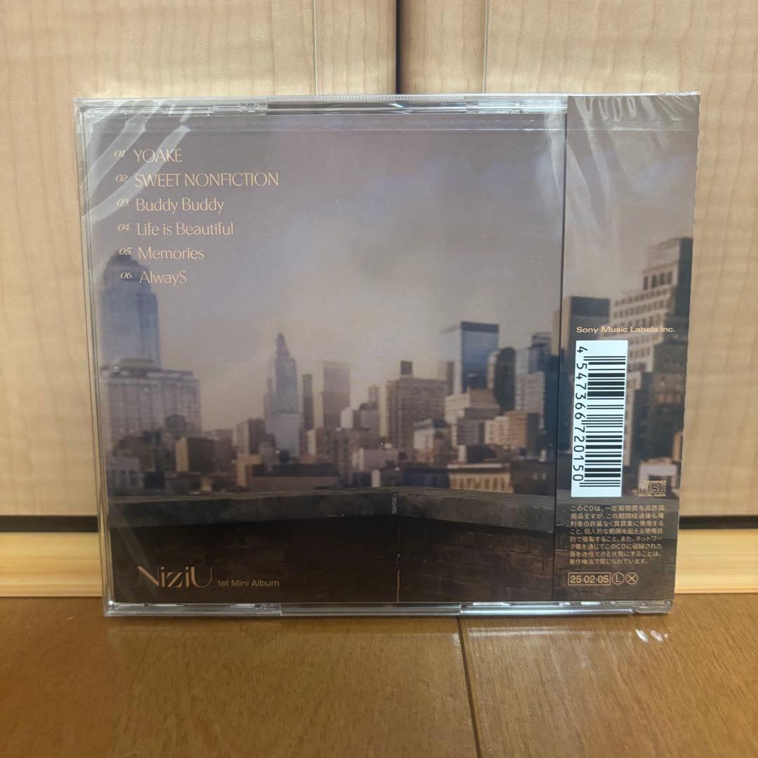 1st Mini Album『AWAKE』通常盤　CD トレカ　シリアルナンバー