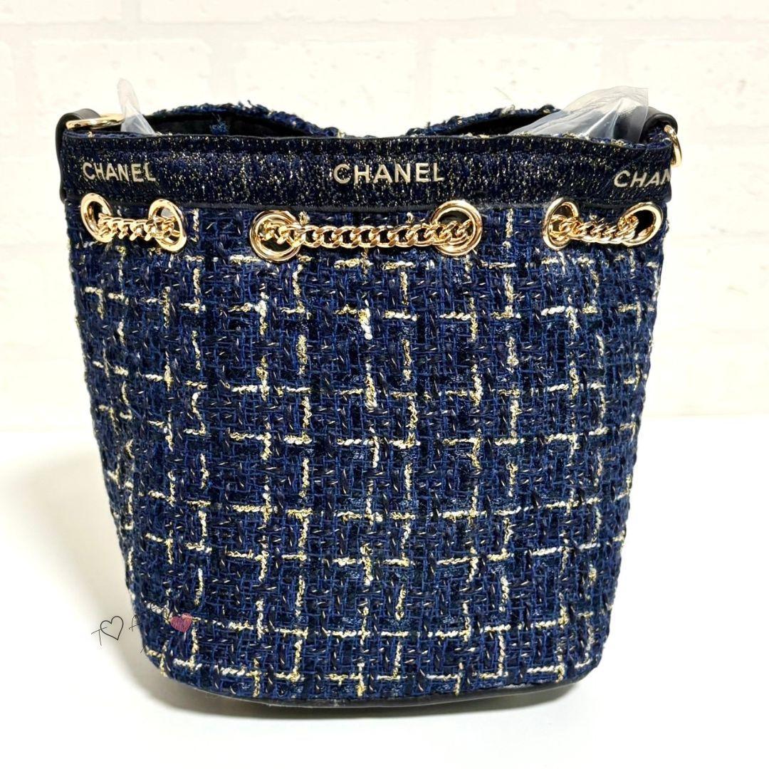 数量限定❤CHANEL❤ネイビーラメ巾着ショルダーバッグゴールドチェーン