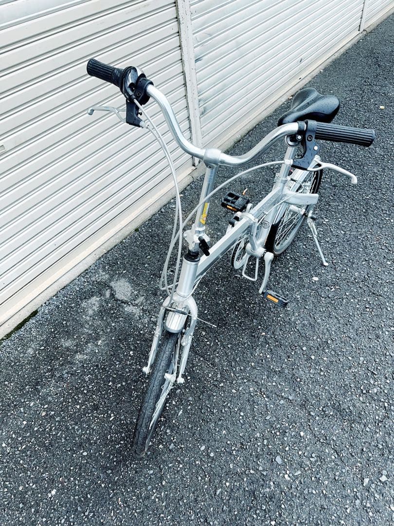 【大阪市周辺限定】折りたたみ自転車 シルバー