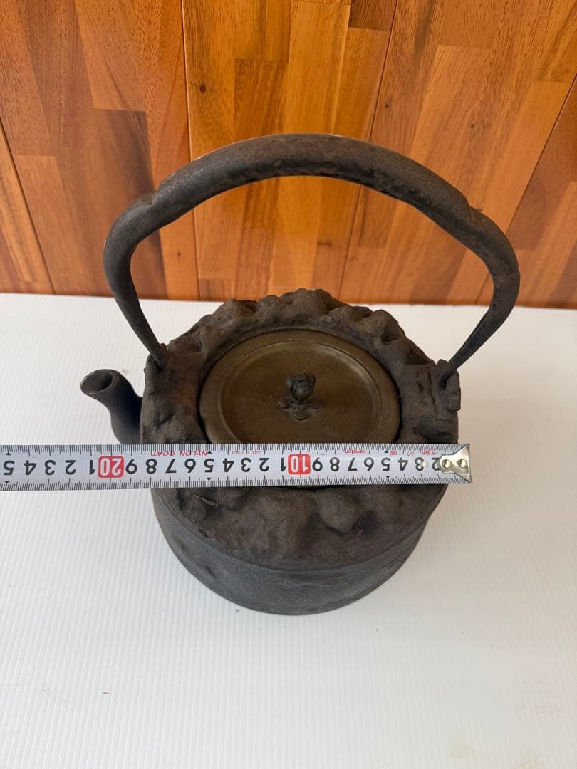 龍文堂造 鉄瓶 茶道具 工芸品 茶器 アンティーク 骨董品 時代物(a8)