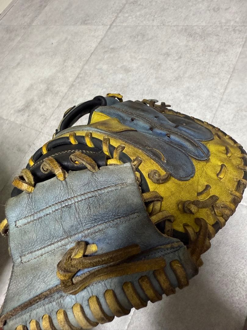 Y*T様 【これ以上下げる予定はありません。】プロ野球　実使用　キャッチャーミッ