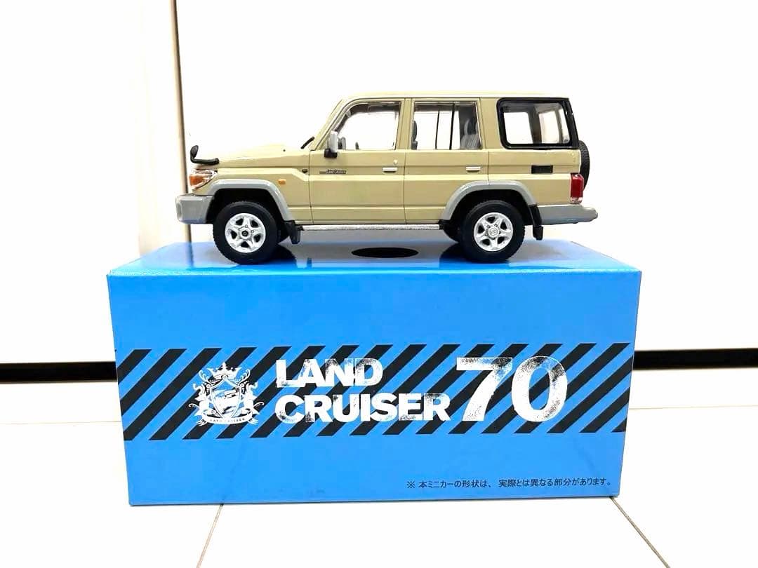 超希少 トヨタ ランドクルーザー 70 1/30 カラーサンプル ベージュ