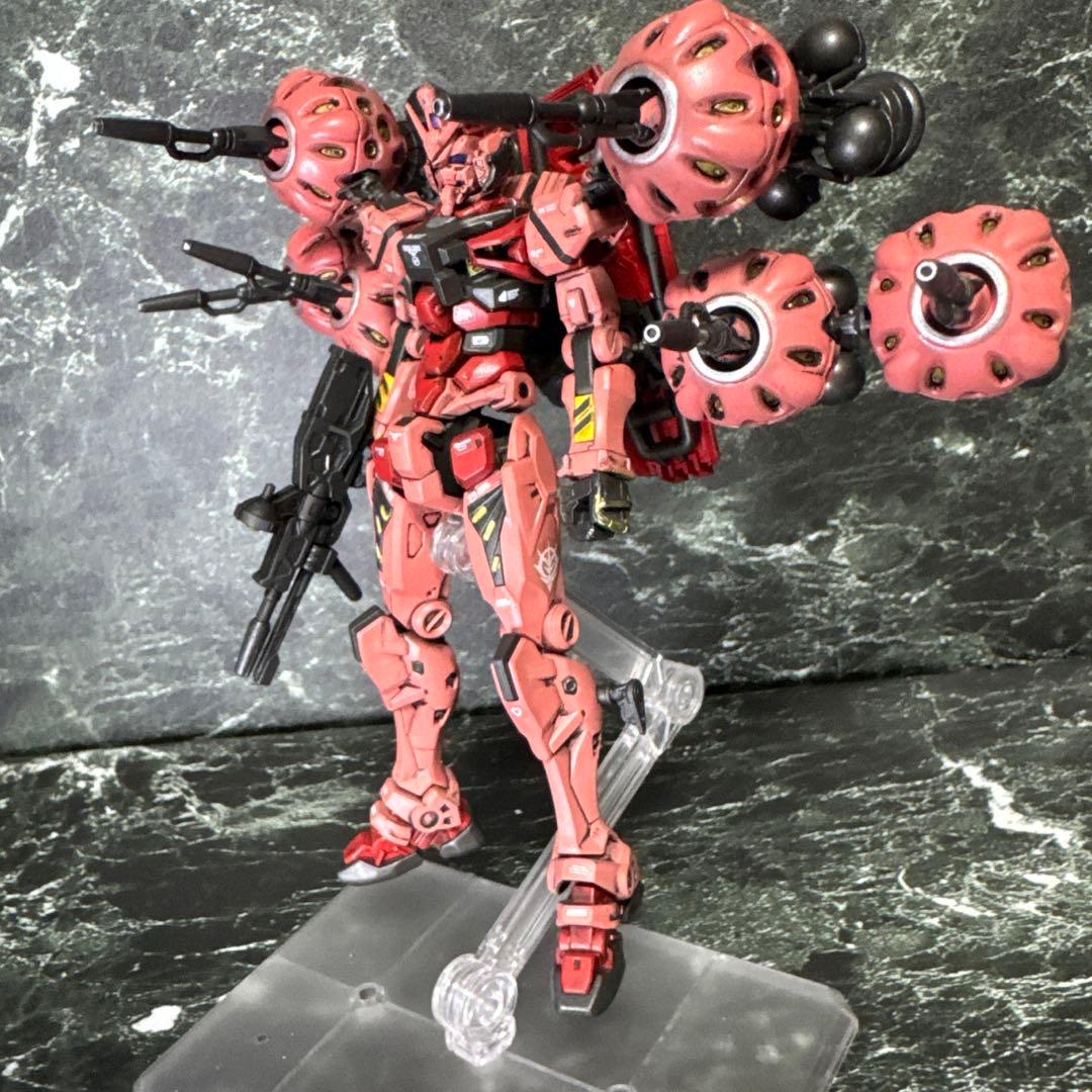 ジークアクス　HG 赤いガンダム　ビット6個装備　塗装完成品　ガンプラ