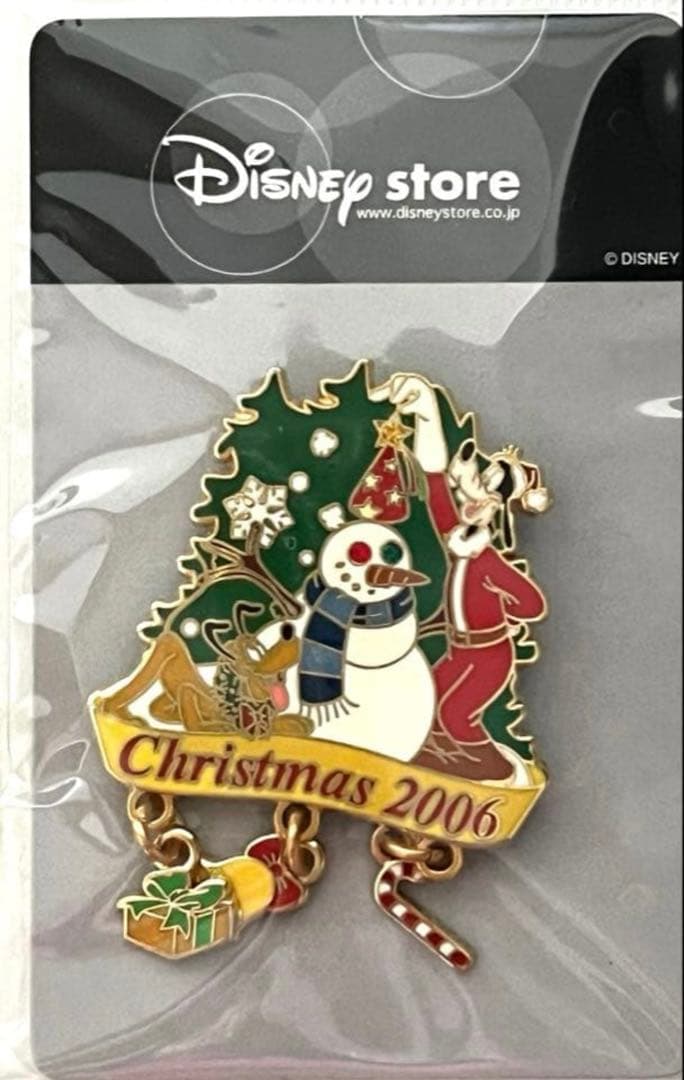 ディズニーストア クリスマス限定 2006 ピンバッジ 7個セット