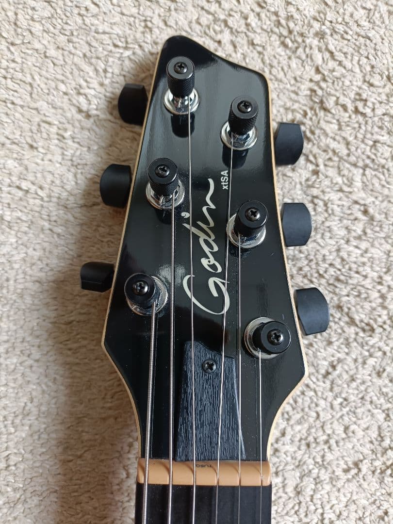 godin xtSA Koa フィギュアドコアトップ