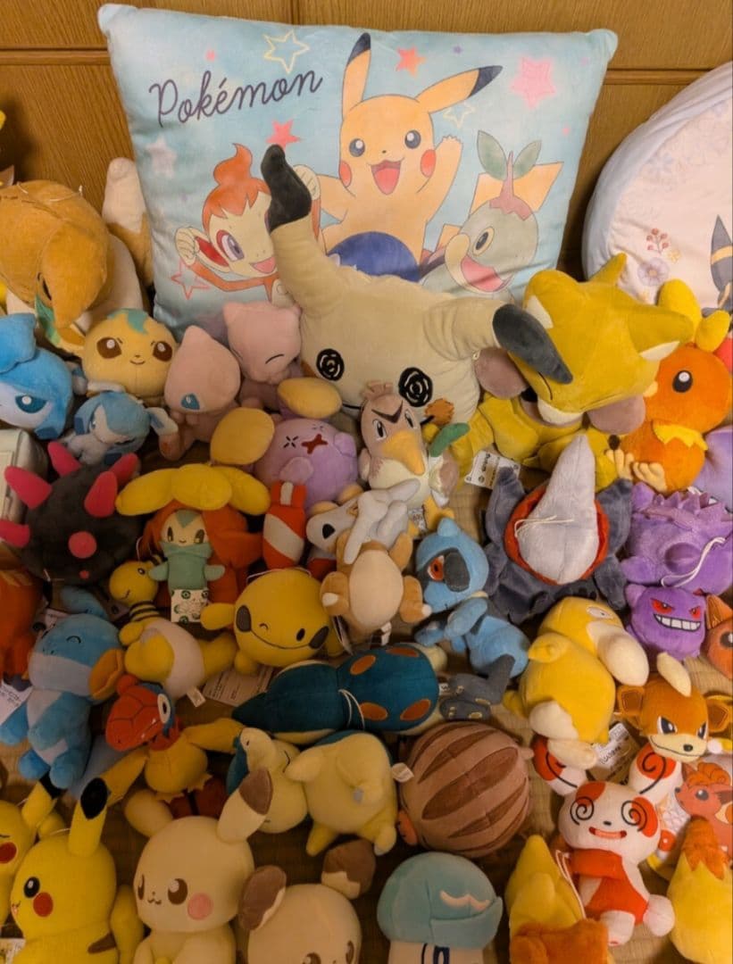 約97個　ポケモンセンター　ポケドール　プライズ　くじ　まとめ売り　ぬいぐるみ