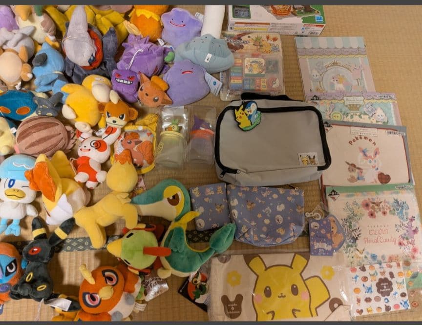 約97個　ポケモンセンター　ポケドール　プライズ　くじ　まとめ売り　ぬいぐるみ