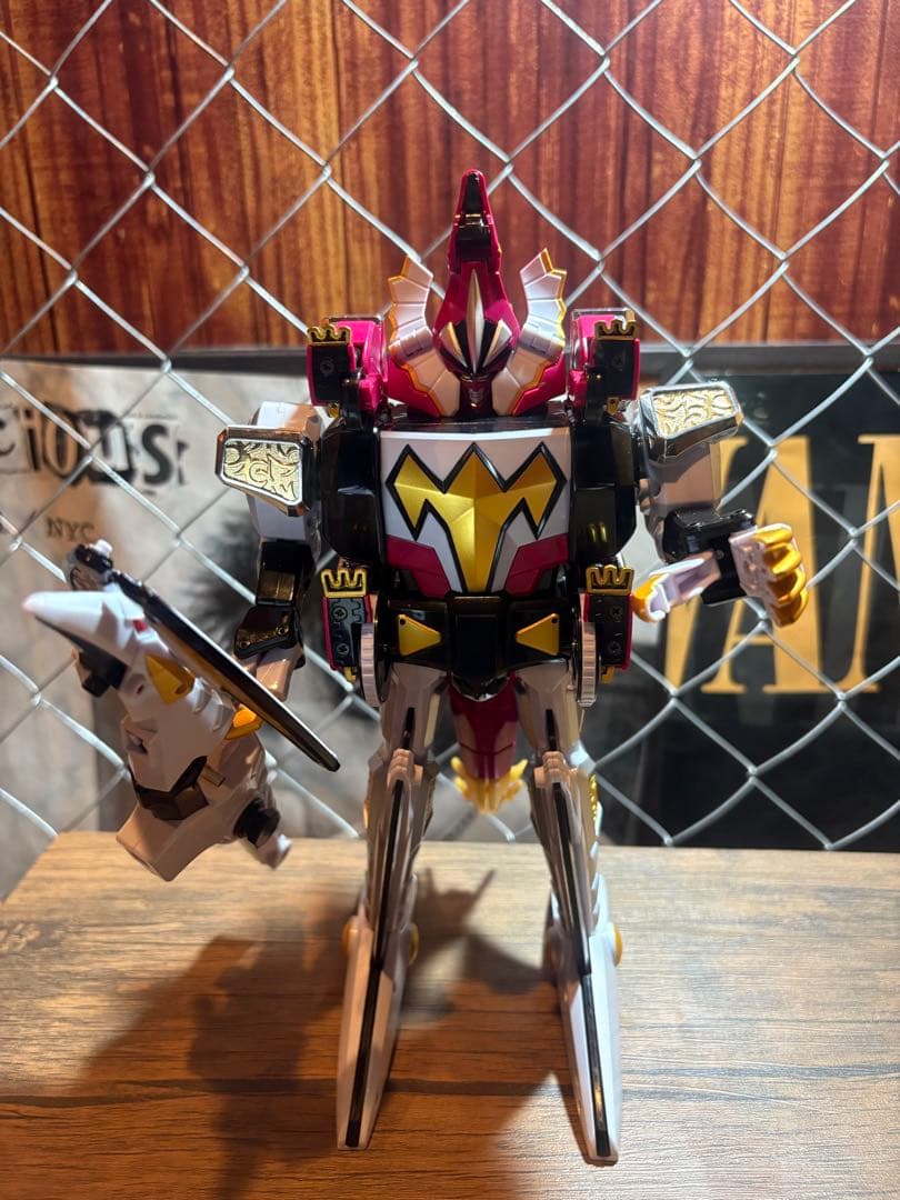レア品✨美品　爆竜戦隊アバレンジャー　DX爆竜合体 キラーオー　戦隊　ヒーロー