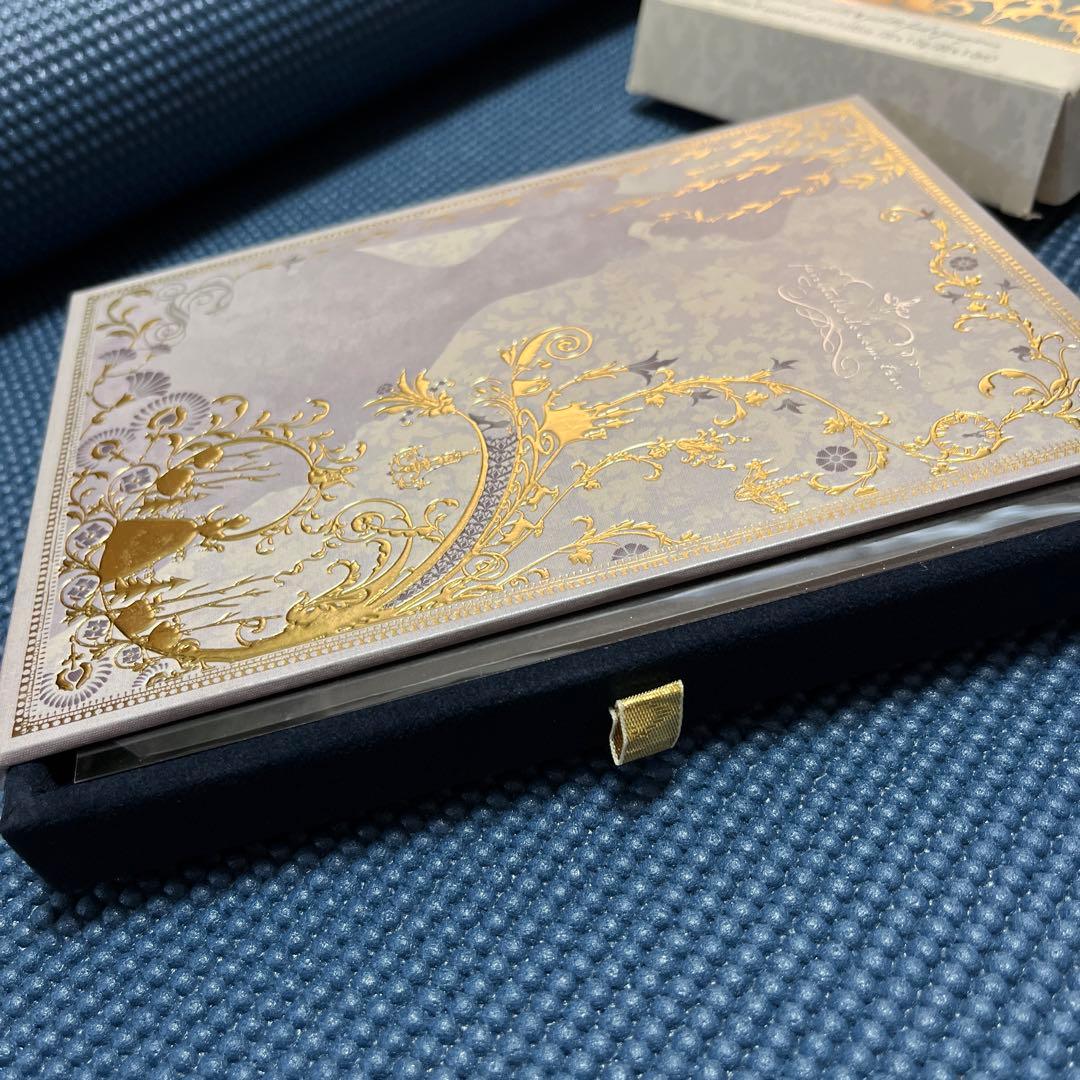 激レア！ シンデレラ　セフォラ　sephora  コラボ　アイシャドウパレット