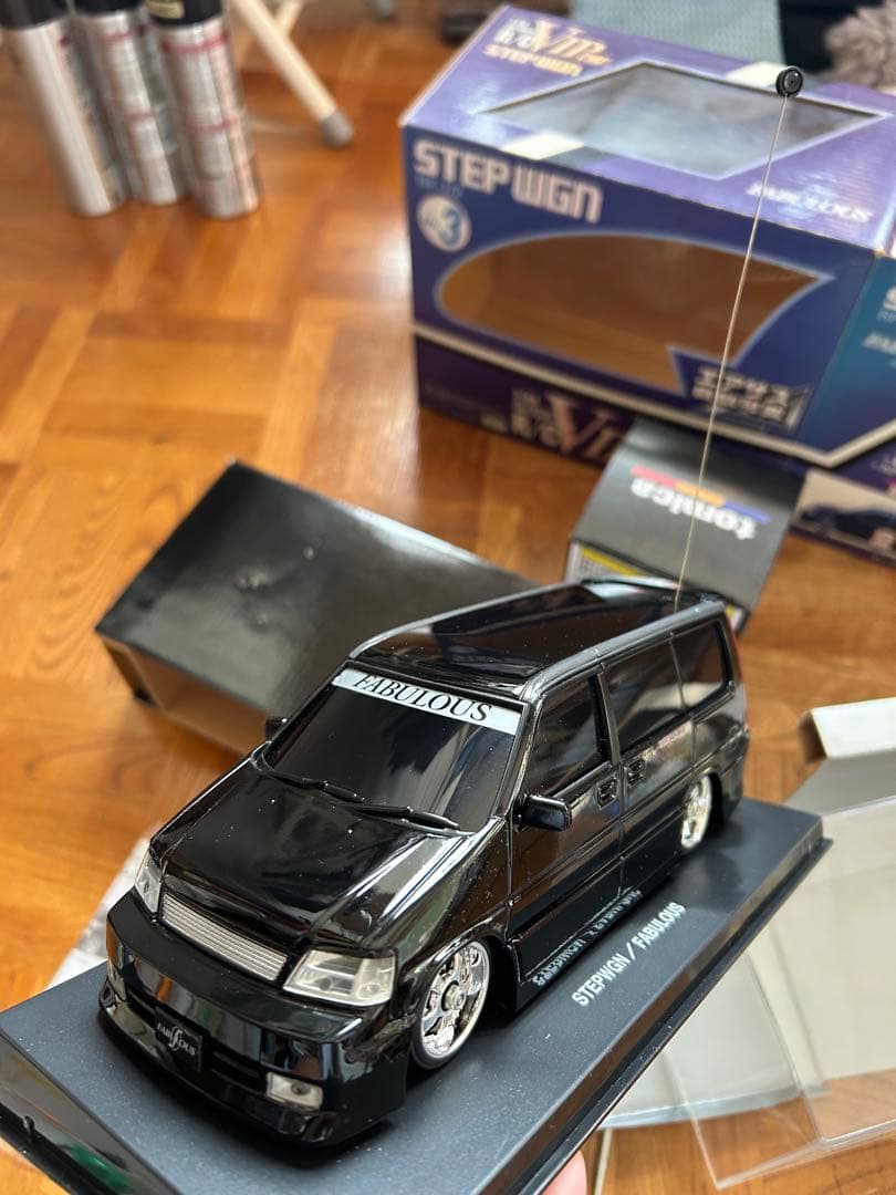 こ*た様 1/24RC VIP carステップワゴンファブレス仕様 車高調整機能