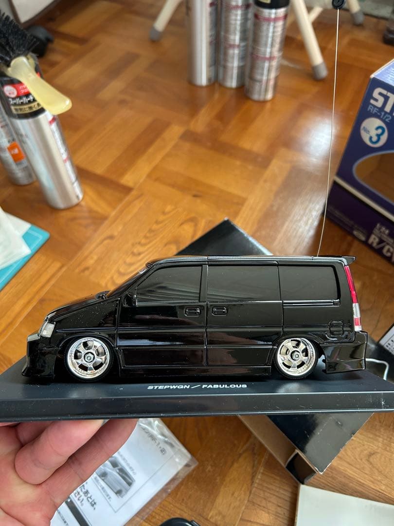 こ*た様 1/24RC VIP carステップワゴンファブレス仕様 車高調整機能