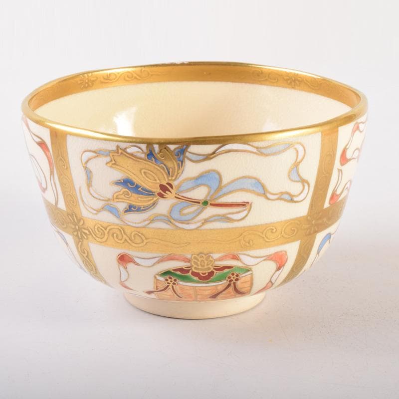 茶道具　京焼　鳴滝窯　橋本城岳作　色絵金彩　八宝文　茶碗　共箱　V　7194