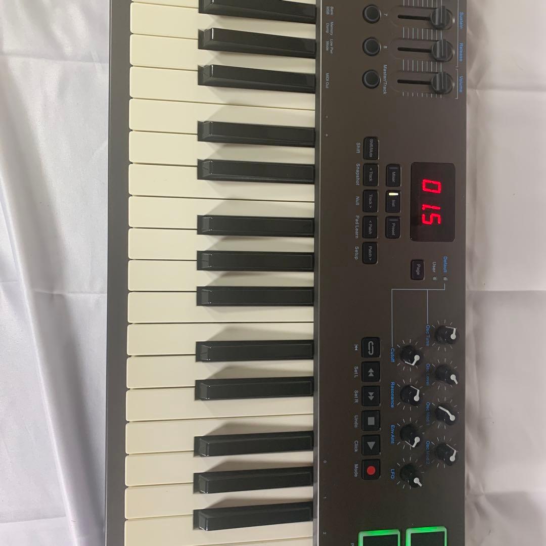 Nektar IMPACT LX88 MIDIキーボード