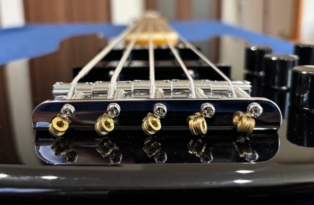 【USED/良品】Markbass MB GV5 Gloxy 黒 5弦ベース
