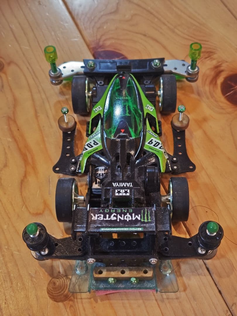 ★最終値下げミニ四駆完成品　レイスピアー　B-MAX仕様MONSTER　カスタム
