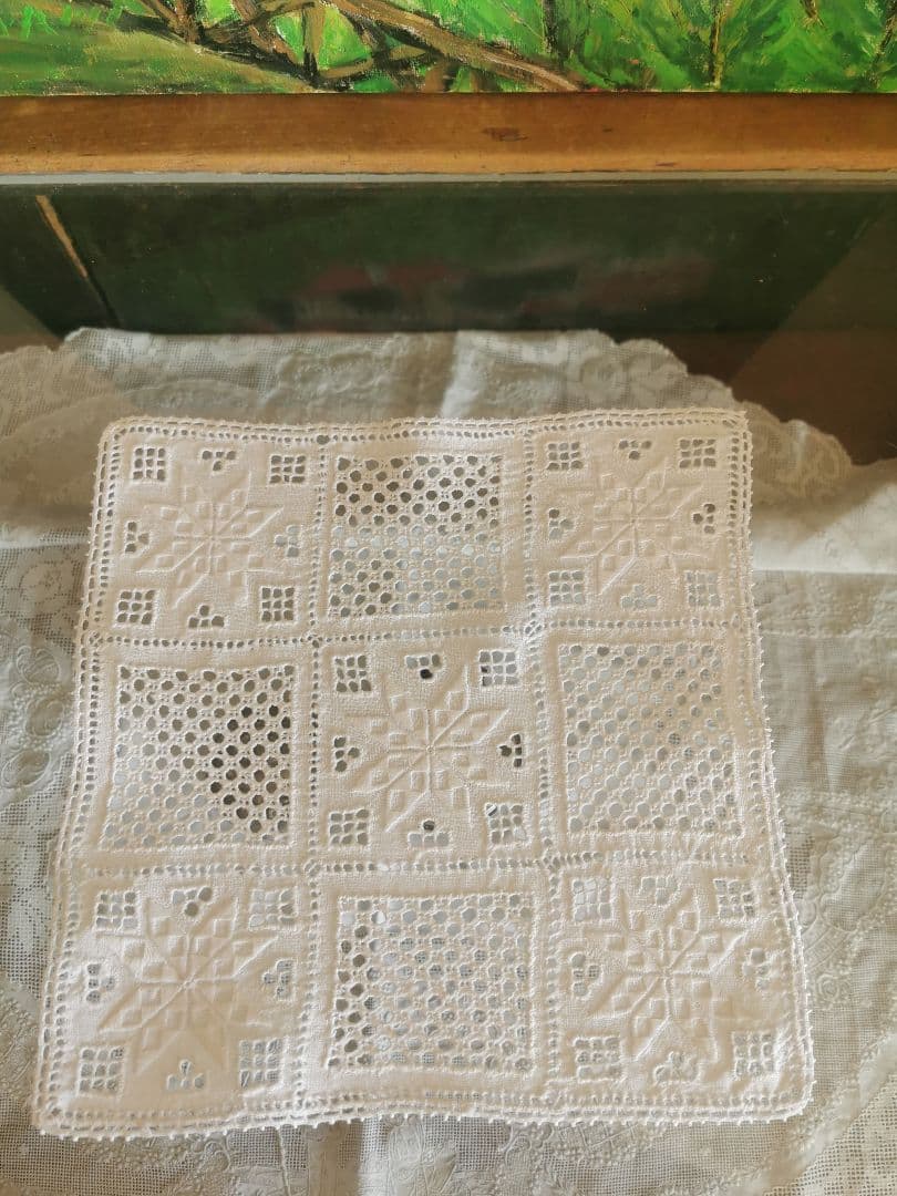 ヴィンテージ 北欧ハーダンガー/ヒデボ 白糸刺繍 ドローンワーク スクエアクロス
