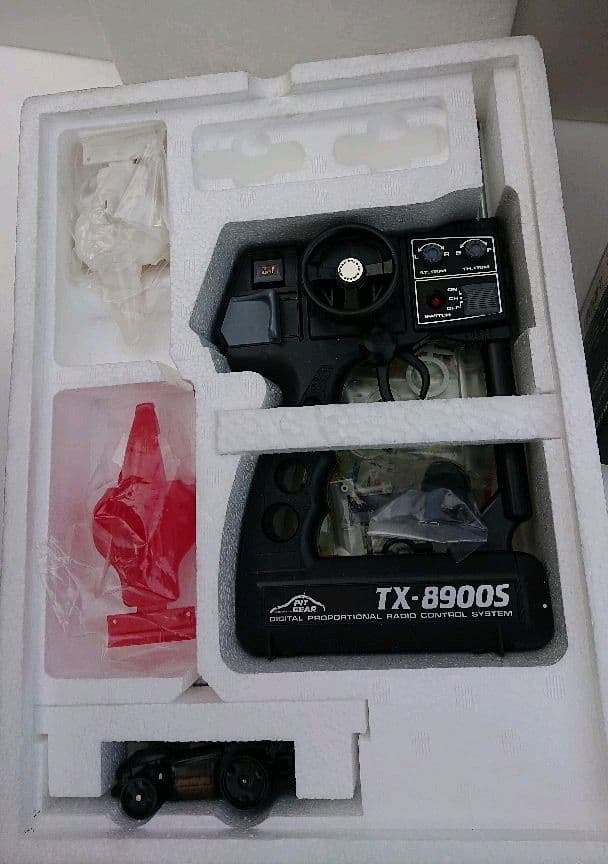 【新品】ピットギア ラジコンFerrari641