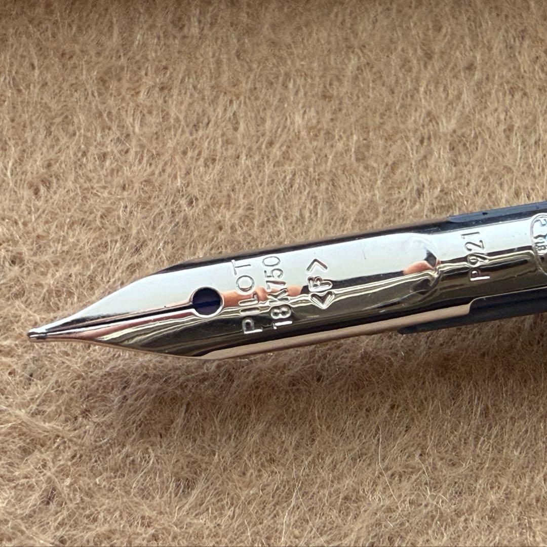 パイロットキャップレス絣・青・F細字