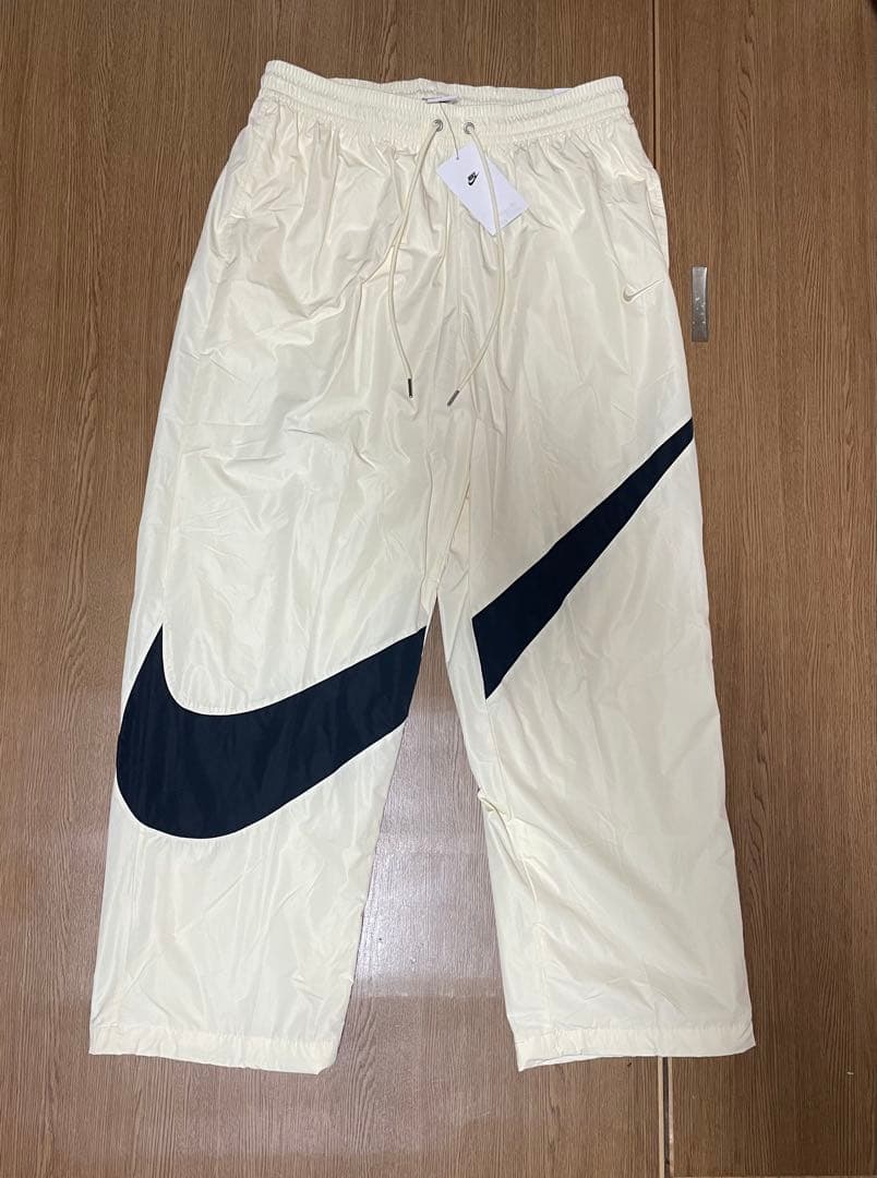 NIKE ビッグスウッシュ ウーブンセットアップ Lサイズ 新品未使用