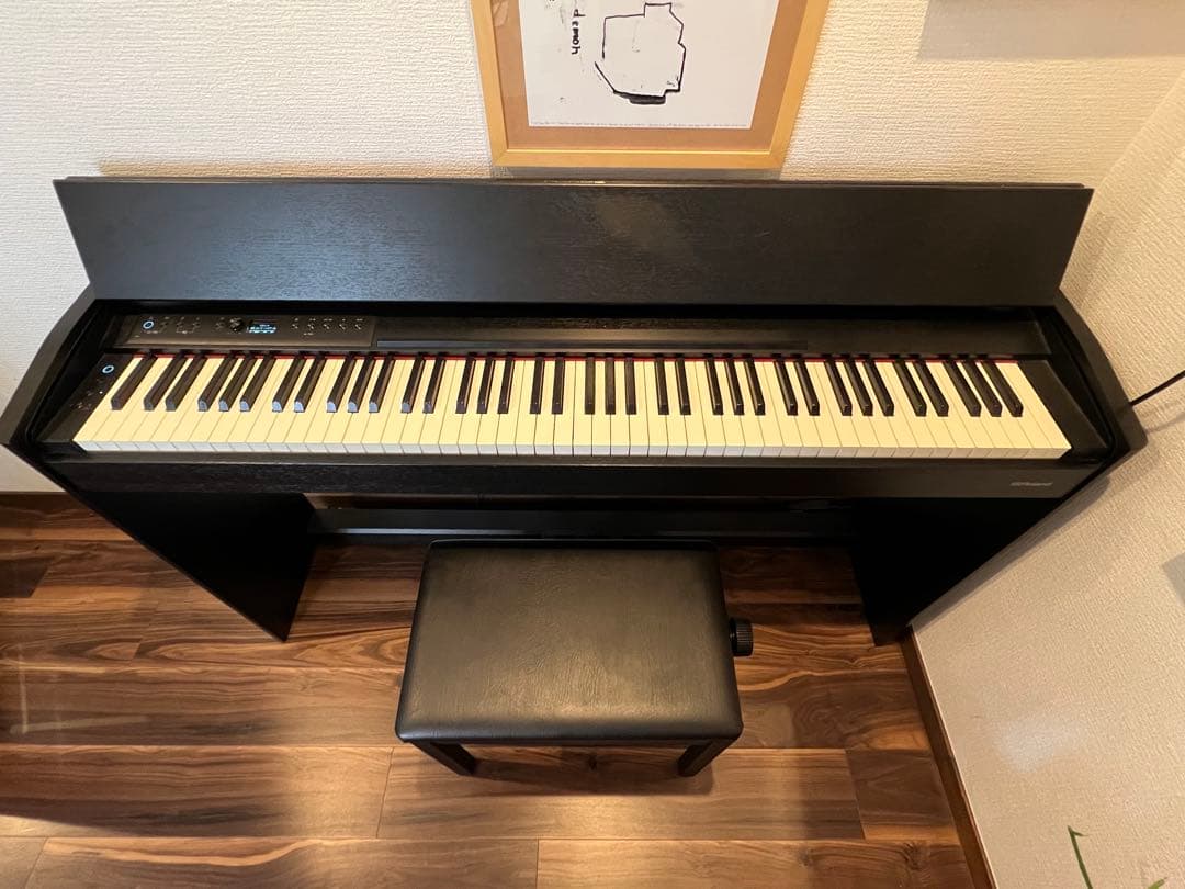 引取限定 Roland 電子ピアノ F701 - CB 黒木目仕上げ