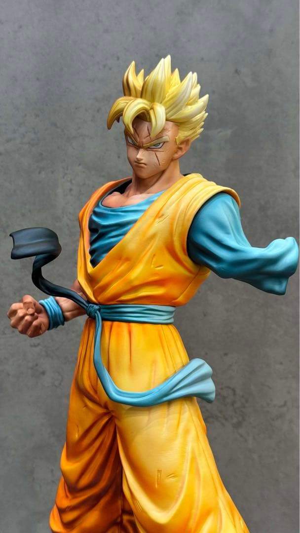 ドラゴンボール超サイヤ人孫悟飯フィギュア 腕二つ付き