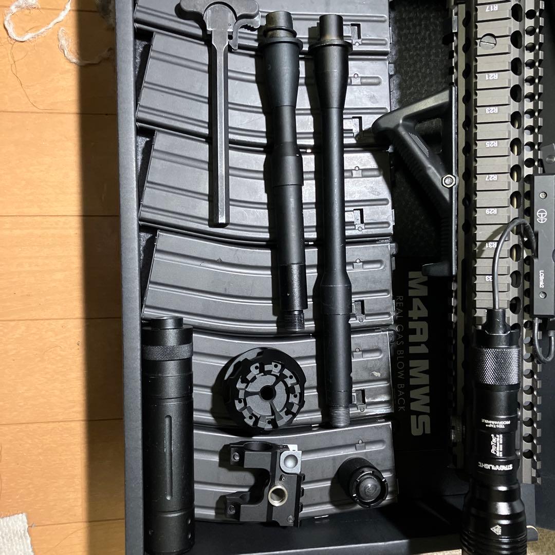 【しぃ】引退品　mws 東京マルイ M4A1 MWS GBB 付属品多数