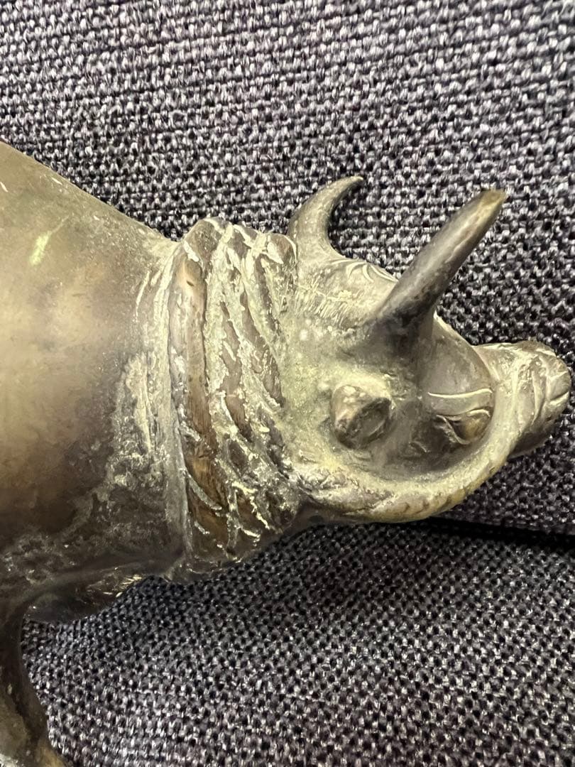 真鍮製】老子 牛乗り像 ブロンズ置物 道教 縁起物
