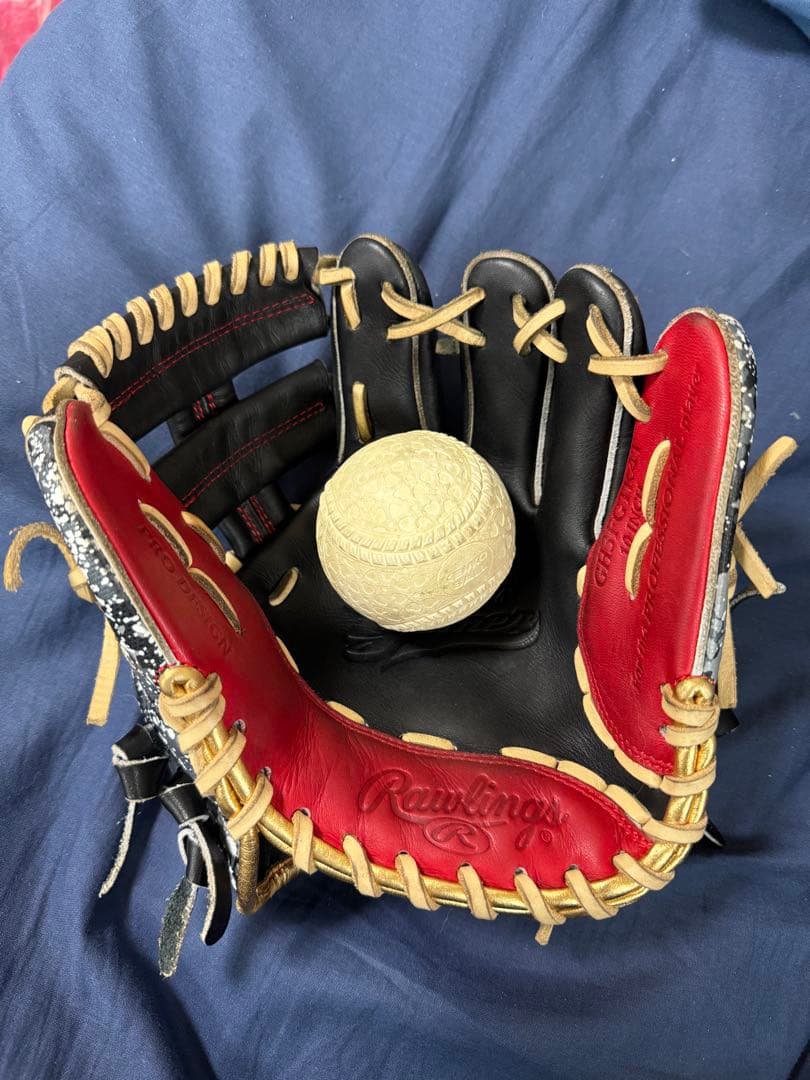 e*4様 Rawlings トレーニンググローブ 黒/赤