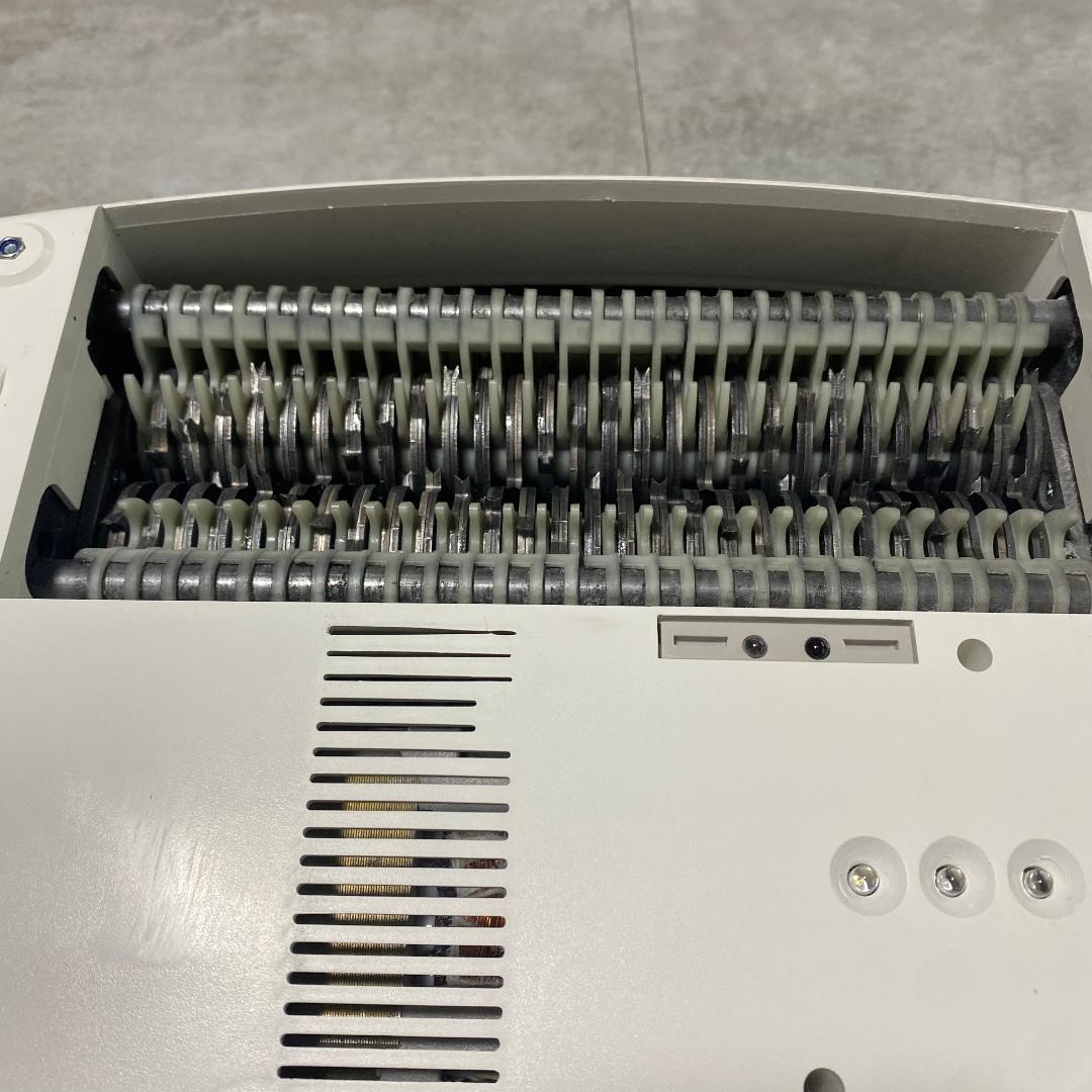 美品　明光商会 MSE-17C シュレッダー　業務用　家庭用　オフィス