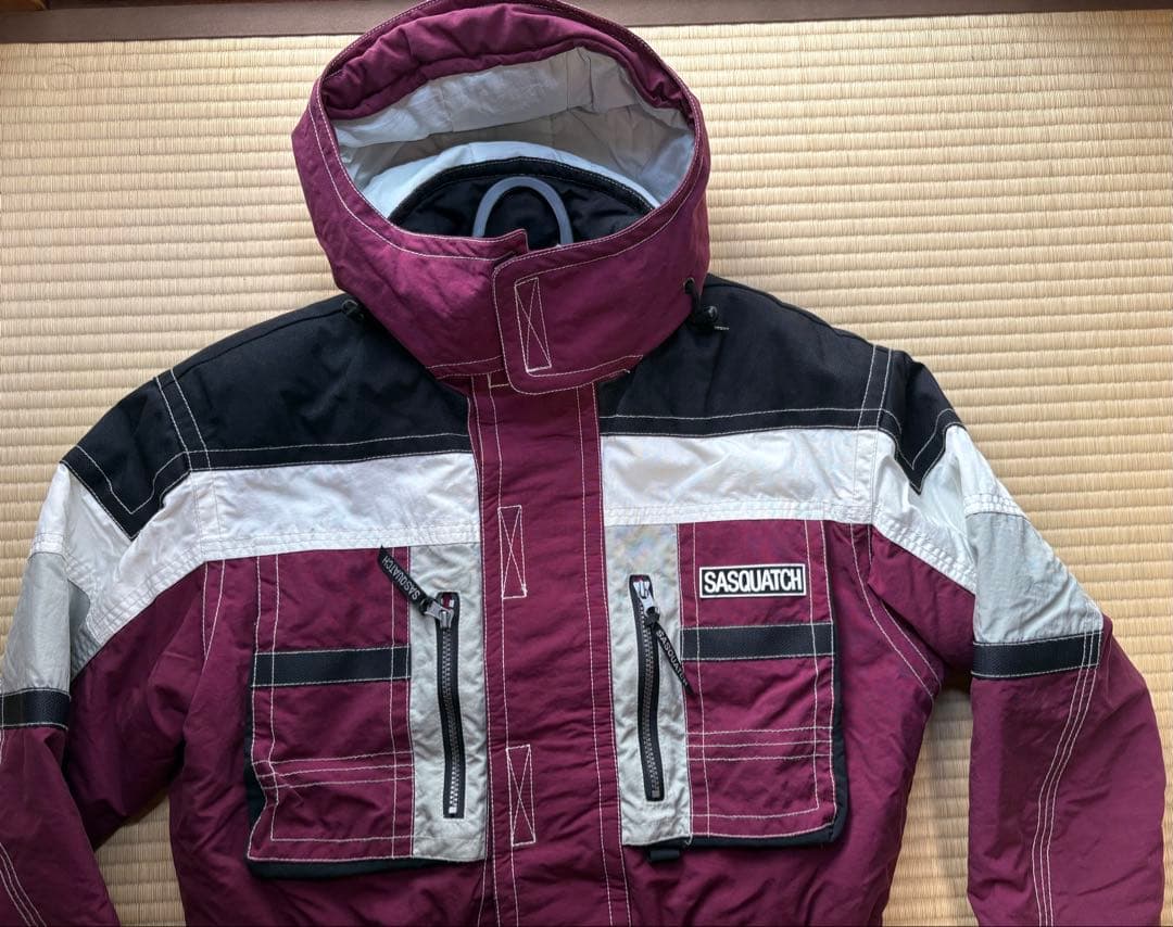 SASQUATCH（サスクワッチ） の ヴィンテージ・スキーウェア上下セット