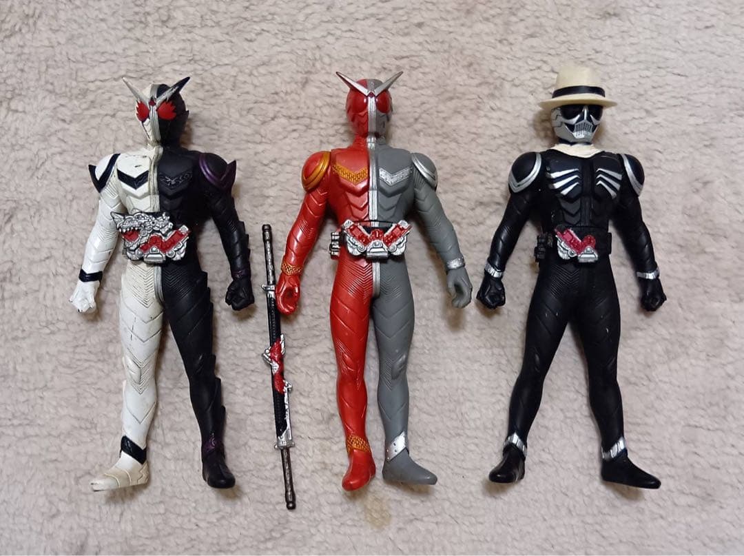 仮面ライダー 38体