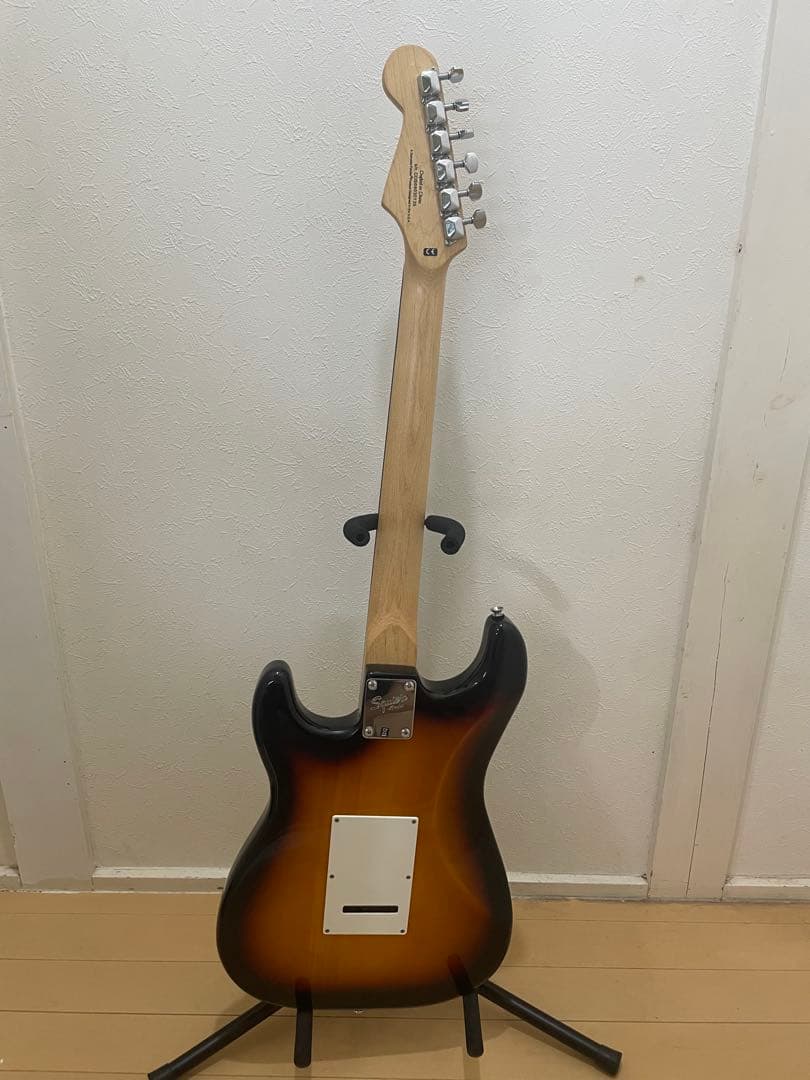 【美品】Squier Stratocaster