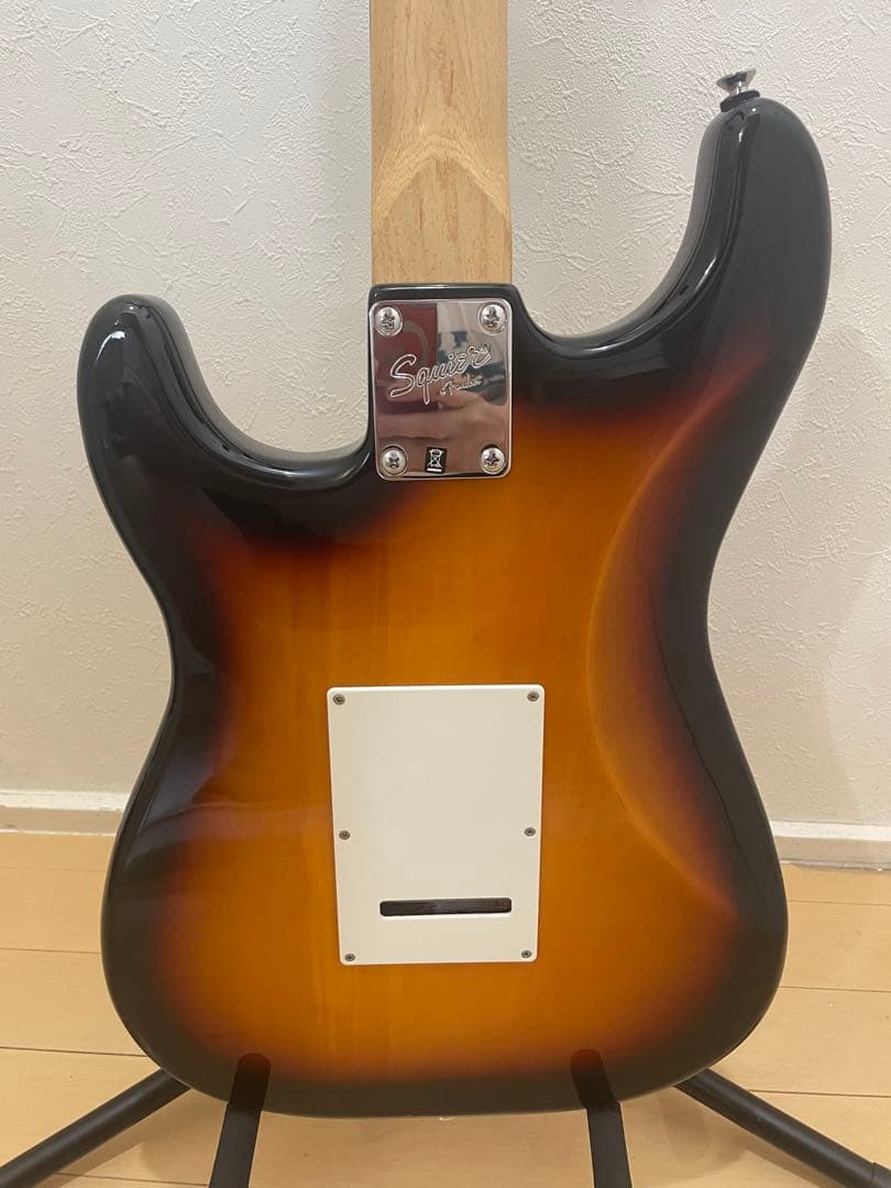 【美品】Squier Stratocaster