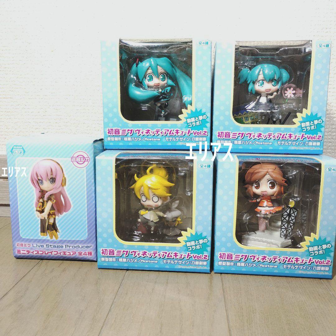 初音ミク プレミアムフィギュア 巡音ルカ 咲音メイコ 鏡音レン　６個セット