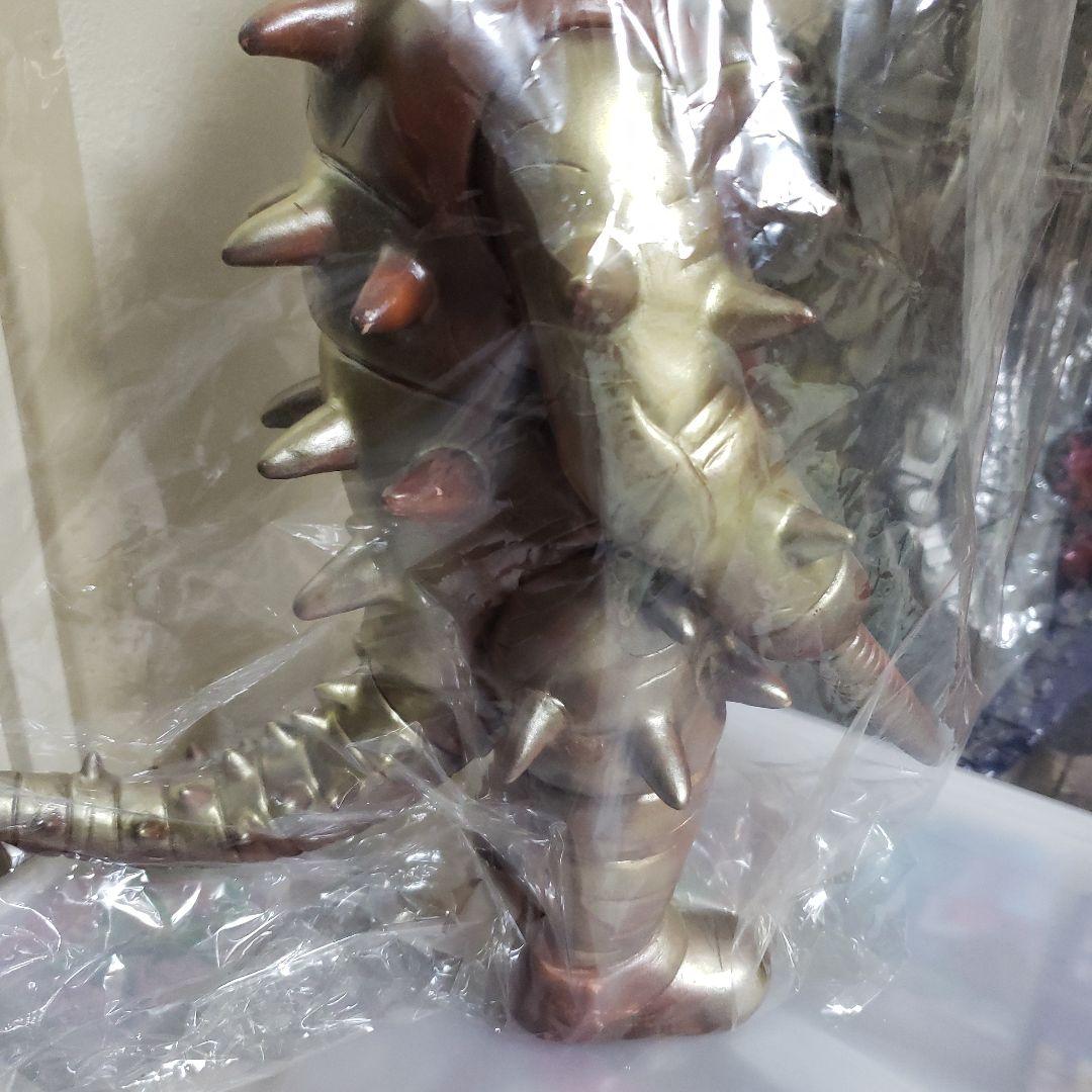マーミッド　ジャンボソフビ　ウルトラマン怪獣　グドン　金色 　ブラウン　肌色