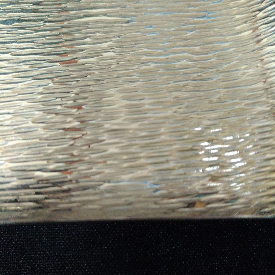 三越百貨店。銀製。シルバー製。お皿。鎚目模様。73.7g。中古品。