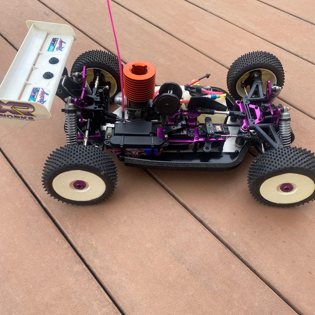 無限精機 MBX4R 1/8 4WD R＆B付エンジンバギー