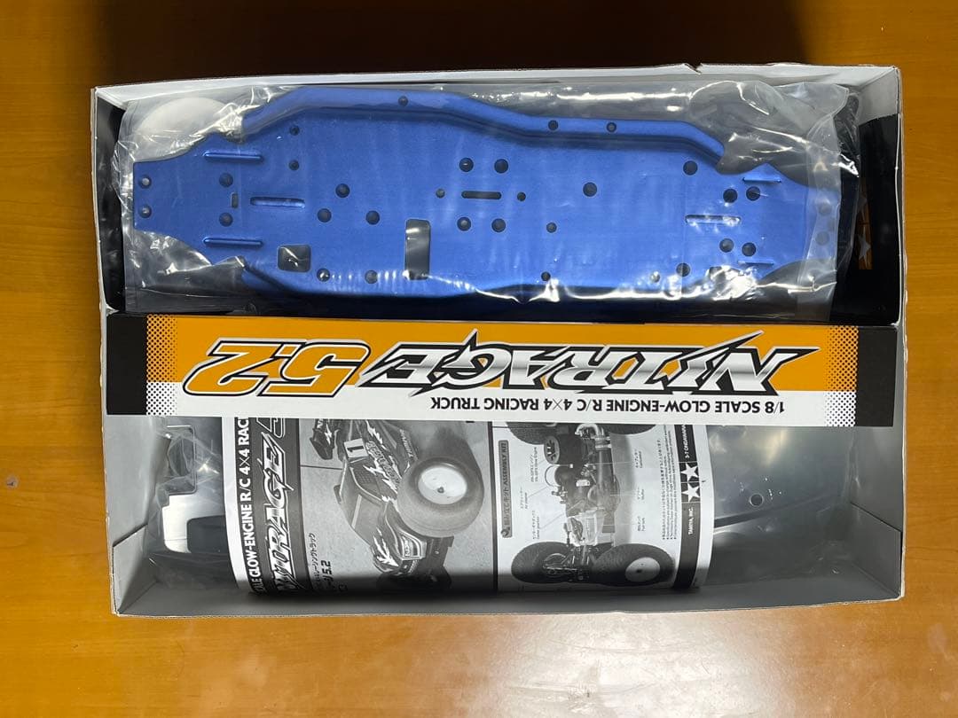 タミヤ　エンジンRCカー　1/8 RCEナイトレージ5.2 組み立てキット
