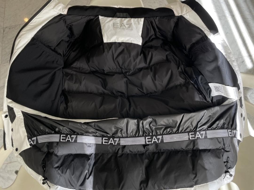 EMPORIO ARMANI M ホワイト スキー アウター レディース