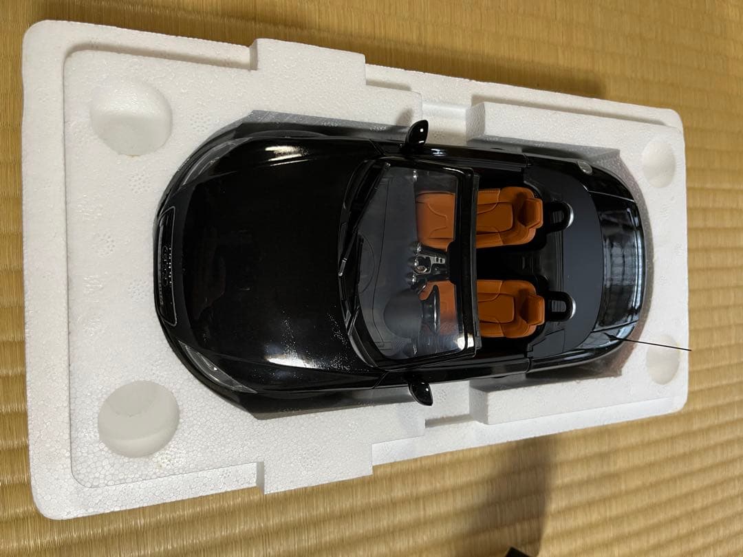 ミニチャンプス AUDI TT ROADSTER 2006 AUTOart