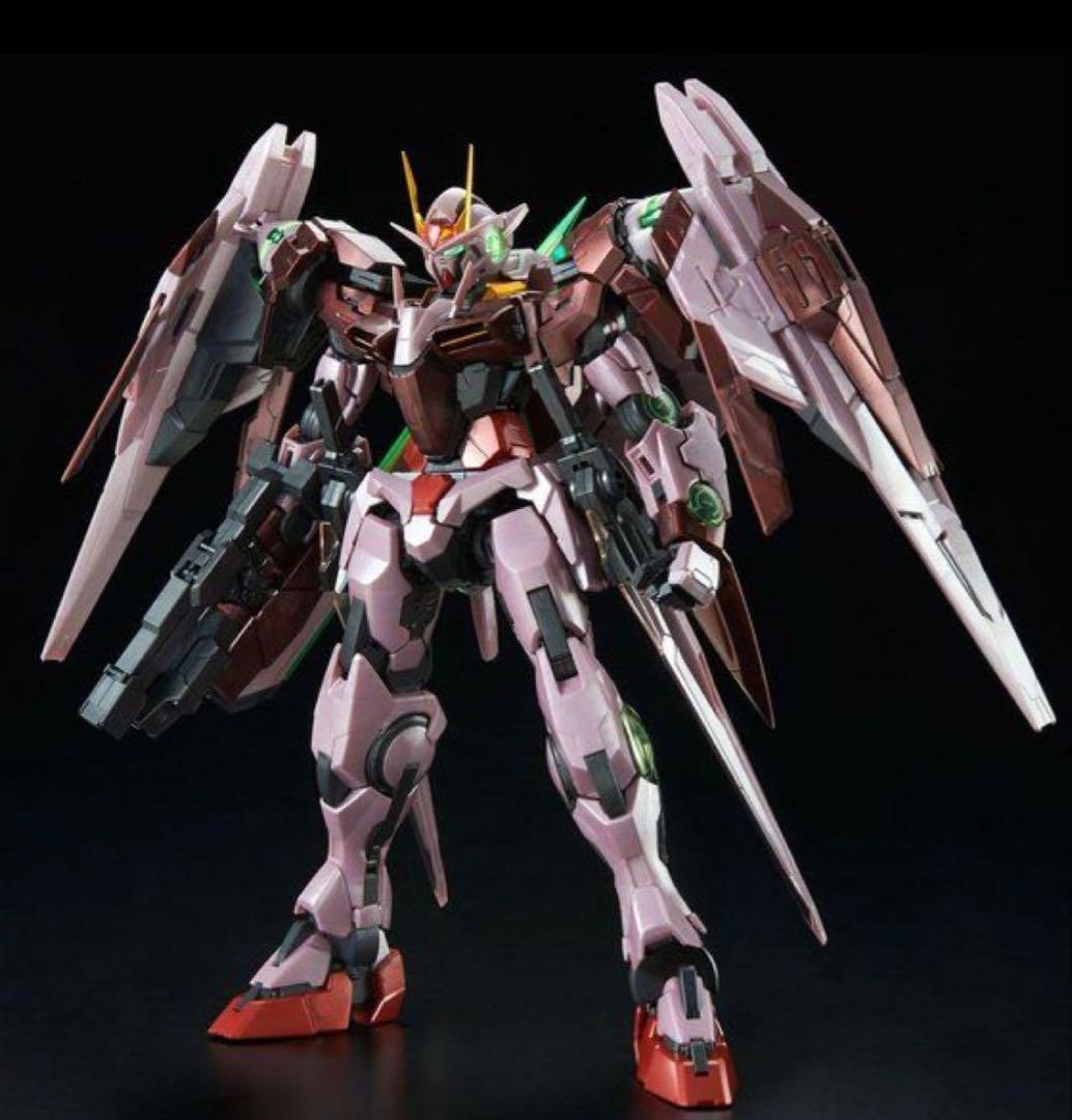PG　1/60　トランザムライザー　ガンプラ　機動戦士ガンダム00　ダブルオー