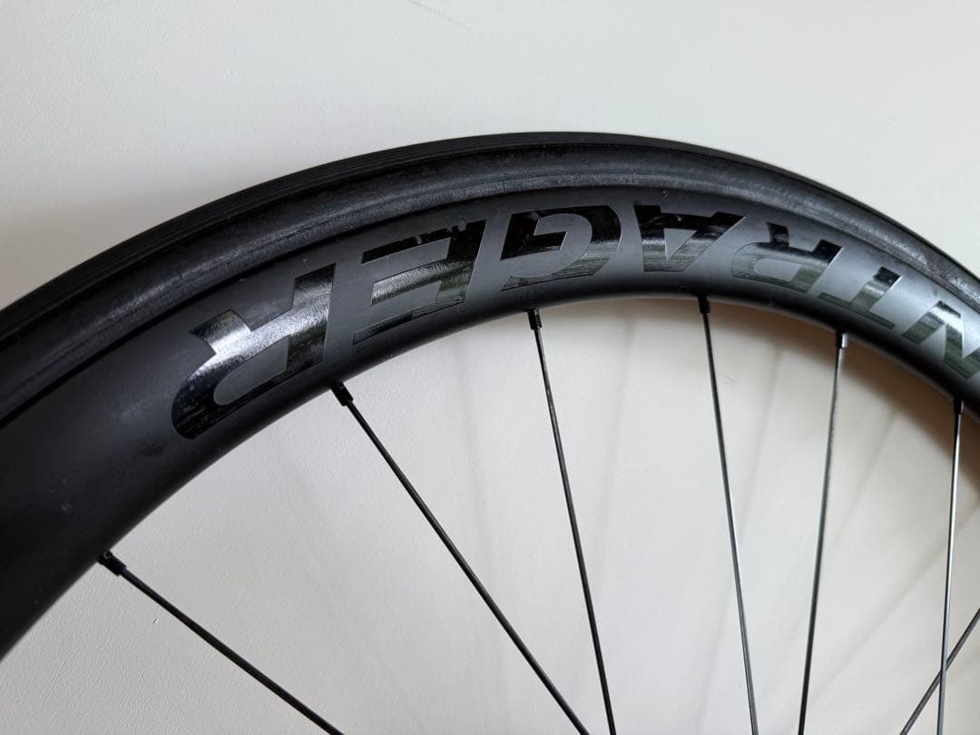 ボントレガー Aeolus Pro 37 カーボンホイール前後 おまけ付き