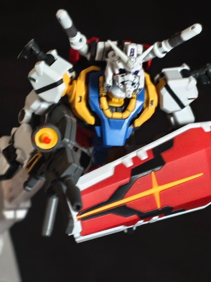 白いガンダム ジークアクス guuuuuux ガンダム シャア HG ガンプラ