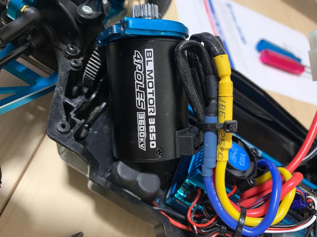 TT02B ネオスコーチャー オプション多数 メカ付き ほぼフルオプ