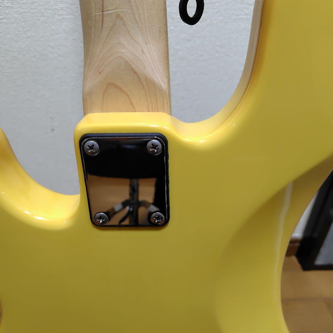 Bacchus OPBタイプ4弦ベース