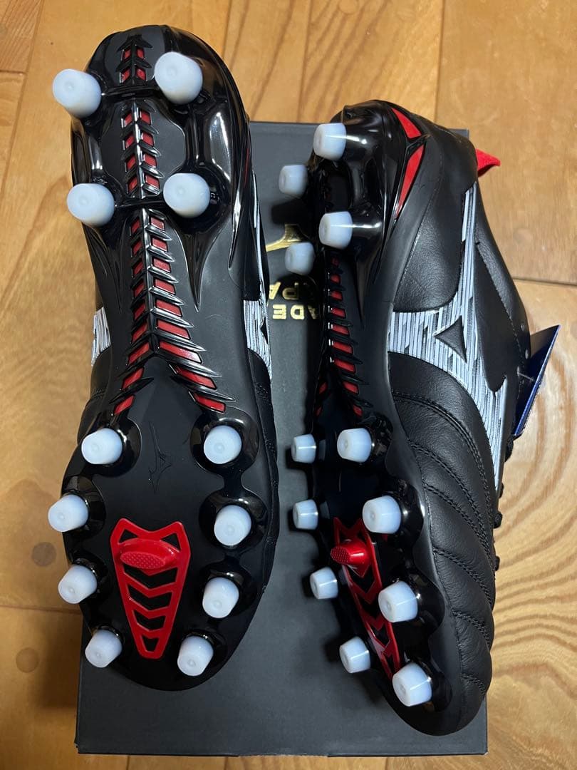 新品　超大特価　ミズノ　モレリア ネオ4 JAPAN 26cm ブラック ①