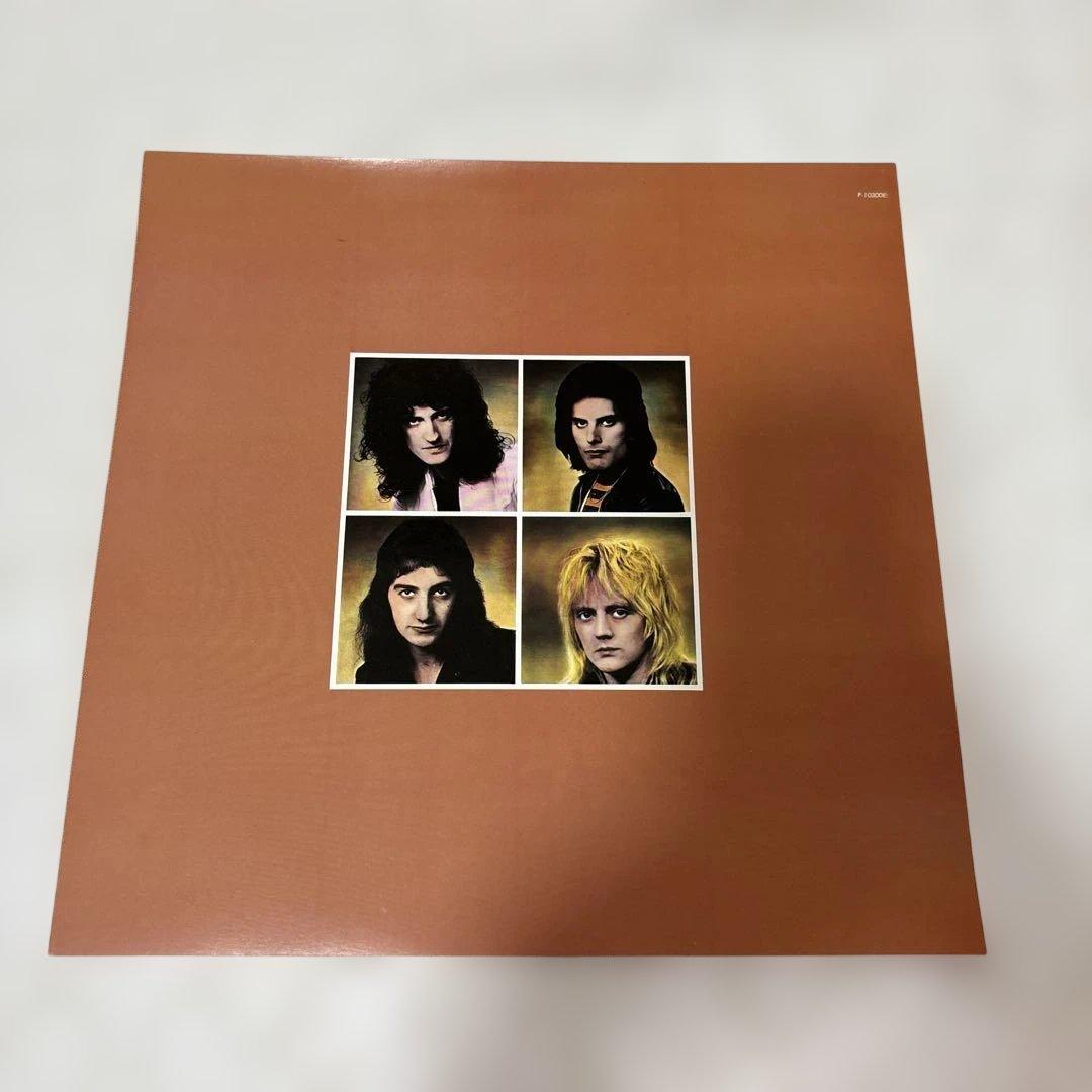 美品　Queen A Day At The Races レコード
