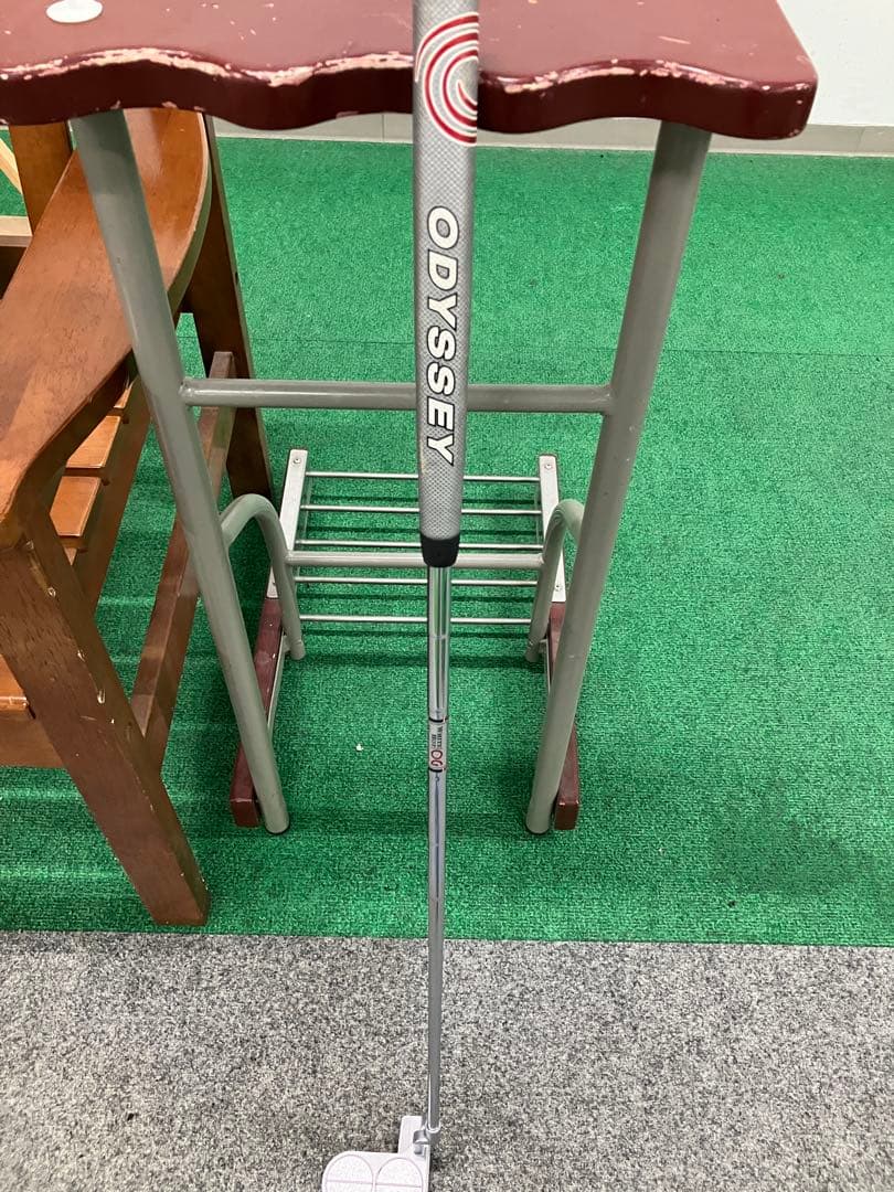 ODYSSEY White Hot OG 2-Ball Blade パター