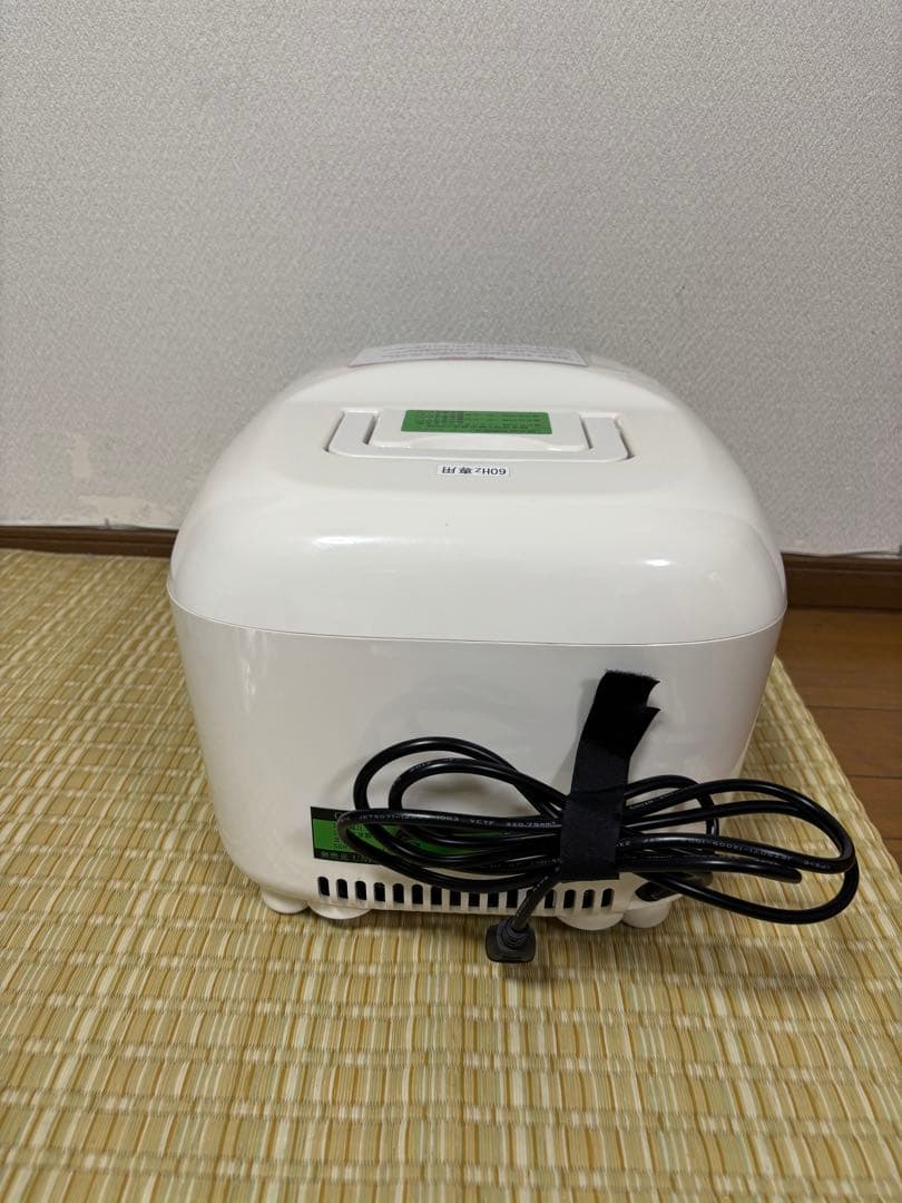 [西日本】ユニコム　酸素濃縮器オキシランドZ-3000 酸素濃度計OX-PLUS